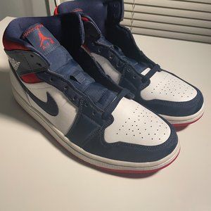 Jordan 1 Mid SE USA